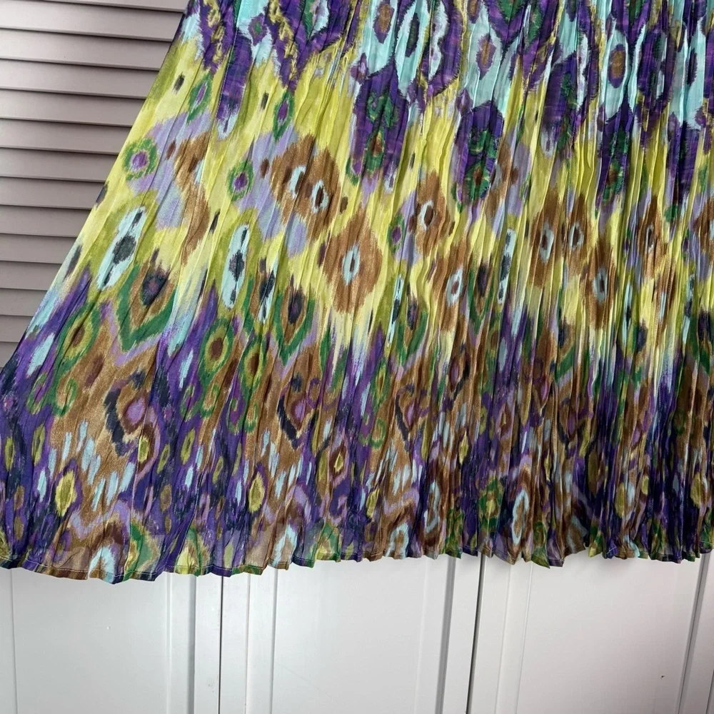Chico's Pleated Crinkle Broomstick Pull-On Maxi Skirt Abstract Peacock Size 1